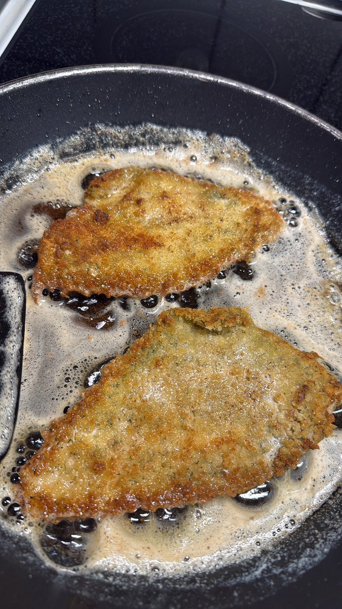 Eriksson 🐍🟨⬛️ tweet media