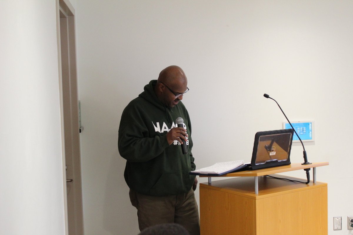 NorfolkPublicLibrary tweet media