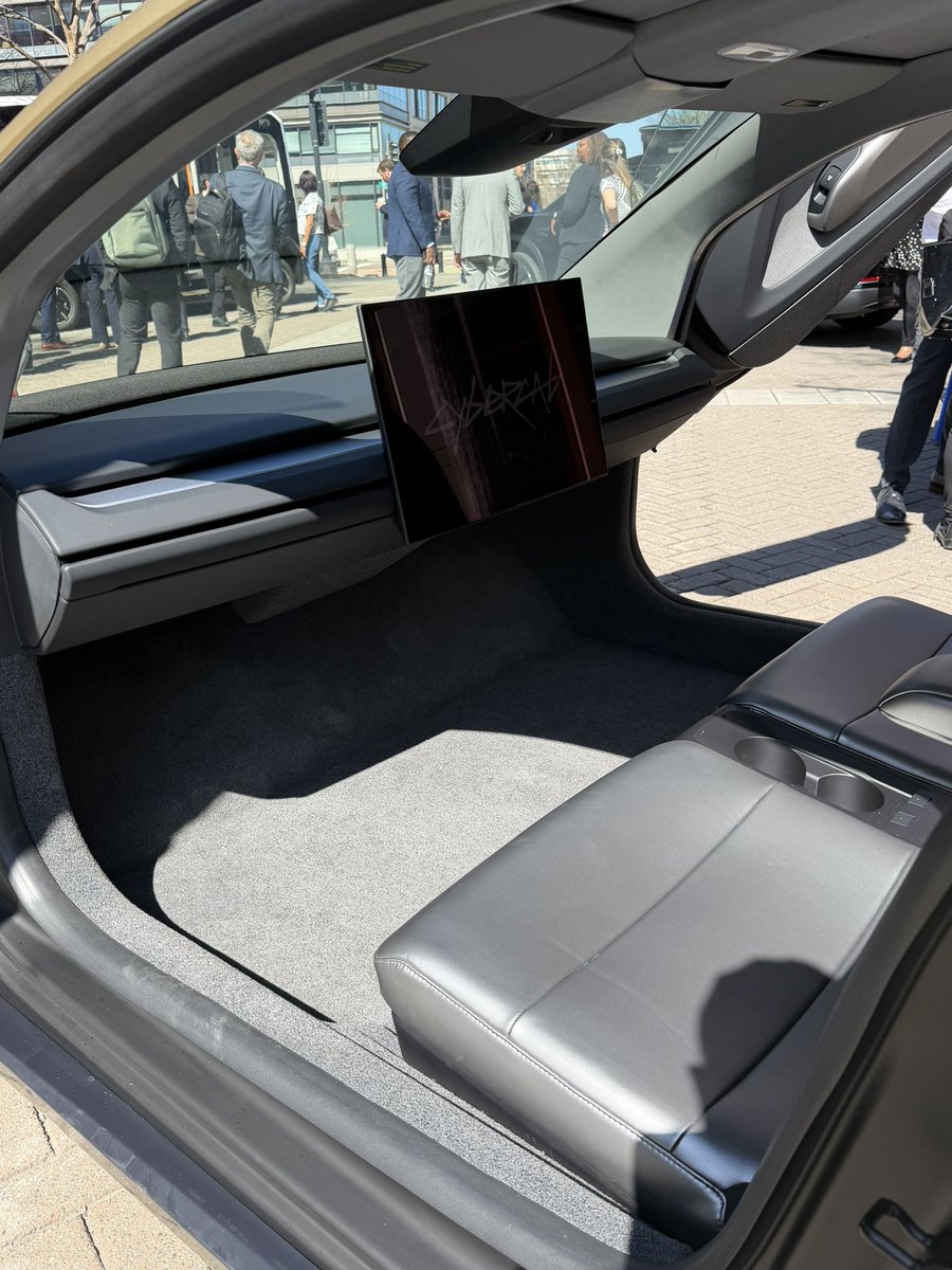 Sawyer Merritt tweet media