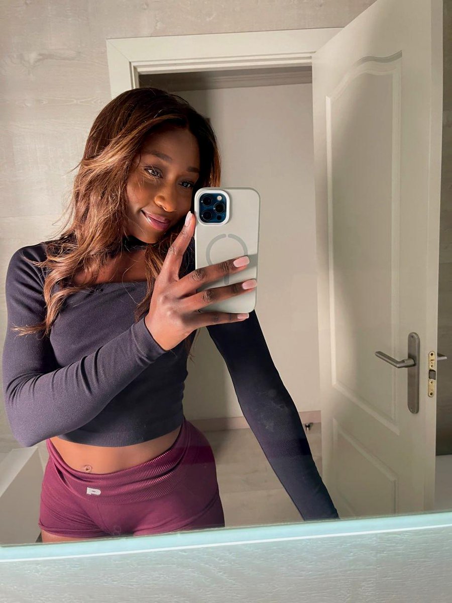 Mia Brooks (@miaaa_brooks) / Posts / X