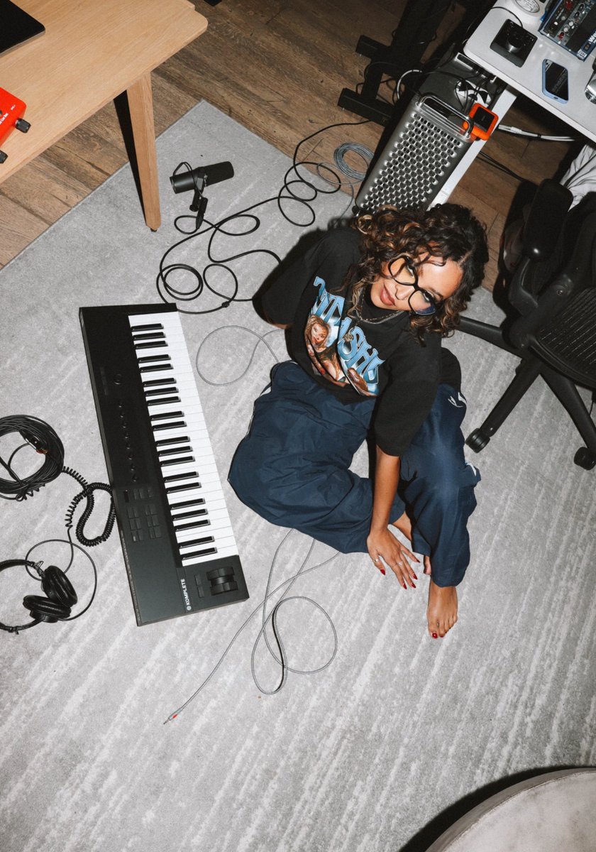 Tinashe Charts tweet media