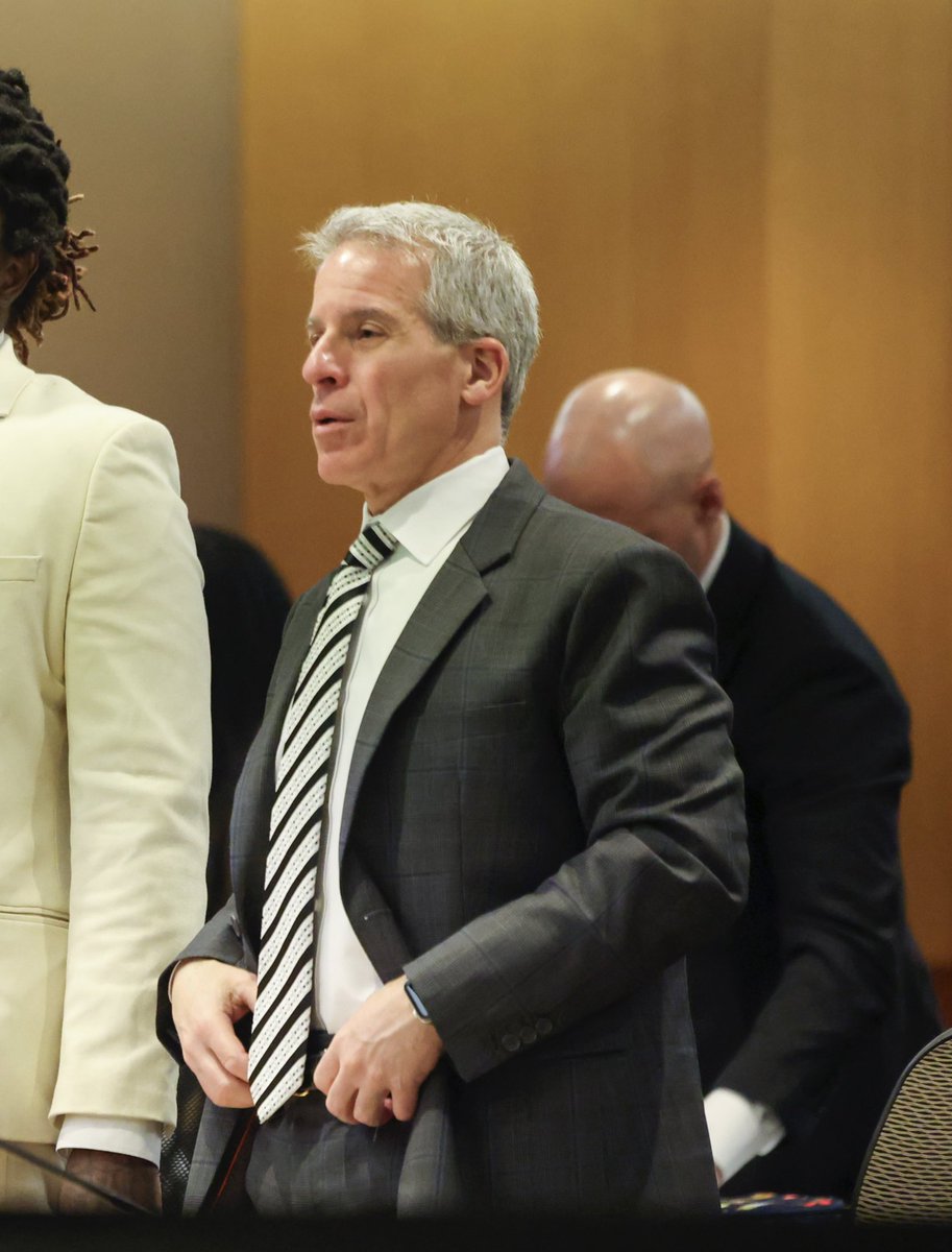 SAY CHEESE! 👄🧀 tweet media