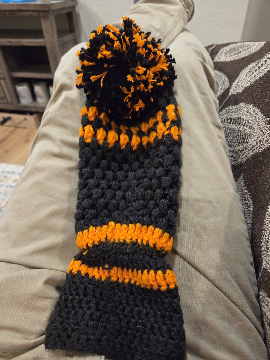 Monday Q Info tweet media