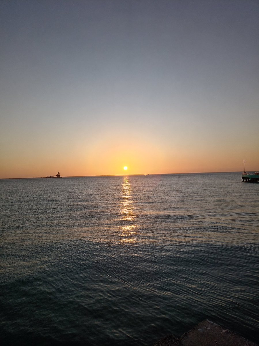 ivanovich251's tweet photo. Desde la isla.. https://t.co/uB8pTMsHMr