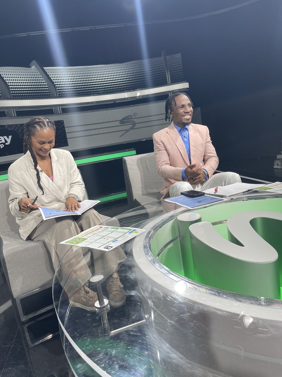 <a href="/mswenkoboyz/">Orbit College F.C.</a> vs <a href="/Masandawana/">Mamelodi Sundowns FC</a> ⚽️ 💫 we are LIVE on <a href="/SuperSportTV/">SuperSport 🏆</a>