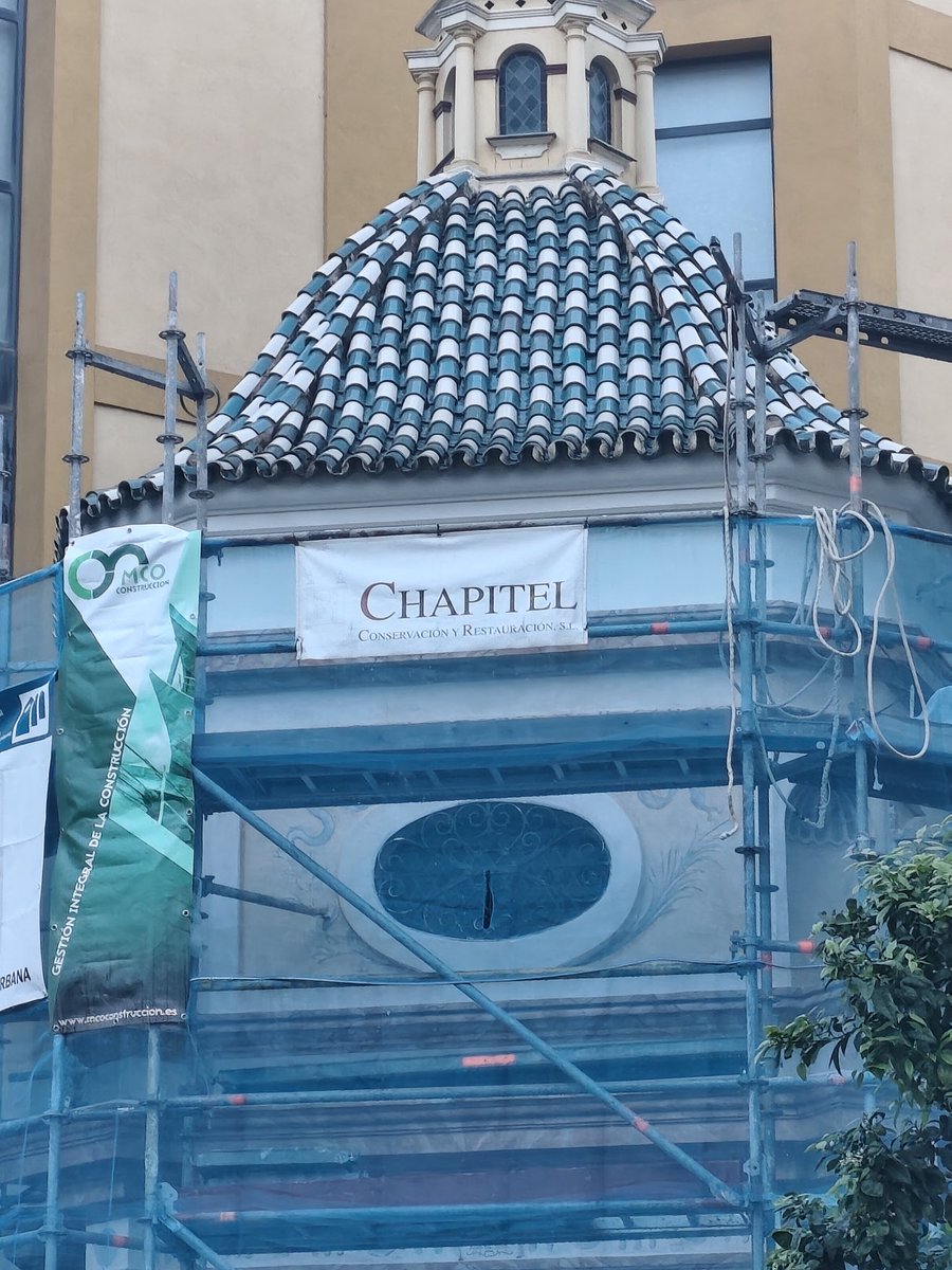 Pinturas murales en la capilla del Rescate 🖼️