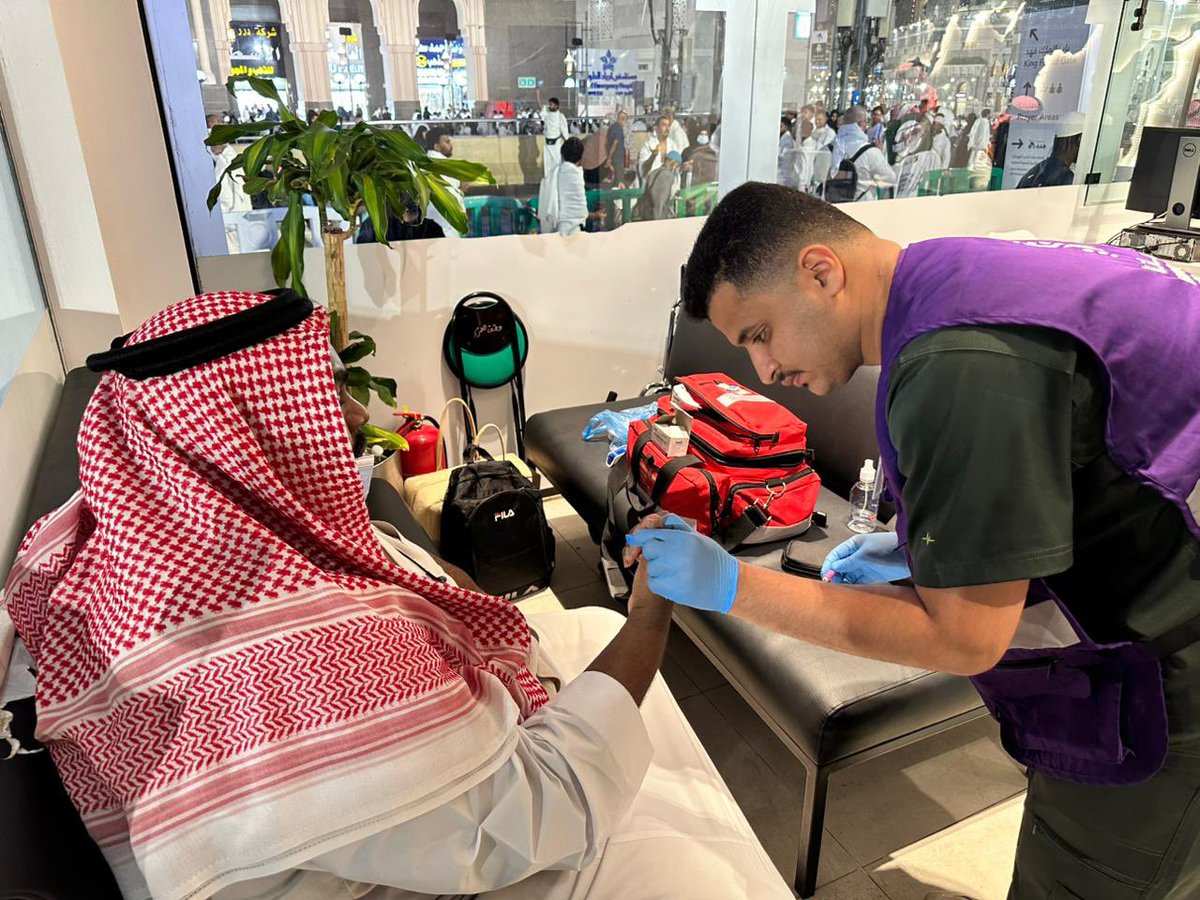 نـوّاف tweet media