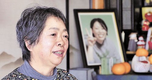 3.11の知られざるヒーローを忘れない

・1986年7月18日に生まれ24歳没
・勤続4年目に危機管理課に配属される
・南三陸町防災対策庁舎で避難を呼びかけ続ける
・津波にのまれて殉職
・殉職した6ヶ月後の2011年9月に挙式の予定だった
・2011年5月、台湾より消防車「未希号」を寄贈