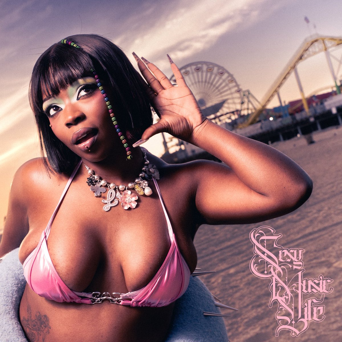 Miss KITOKO le 12.03 à 20h 🐆🎼

Puisse l’era Sexy Music 4 Life enfin commencer 🧘🏾‍♀️

 #MissKITOKO #JogaBonito