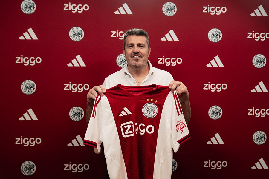 Garcia: “Ik wil dat de fans weer trots worden op het team en de spelers die alles geven voor de club. Natuurlijk willen we ook in de speelstijl iets aanpassen, elke coach heeft zijn eigen visie. Ik weet zeker dat we op korte termijn voor verandering kunnen zorgen.” #ajax