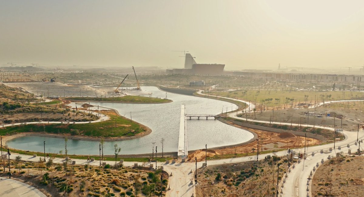 SaudiProject's tweet photo. ترسية الحزمة الخامسة لتطوير منطقة حضرية متعددة الاستخدامات داخل #حديقة_الملك_سلمان على تحالف بقيادة شركة قولاغاصي للتطوير العقاري، بقيمة تتجاوز 11 مليار ريال، لتطوير منطقة بمساحة مبنية تفوق مليون متر مربع، تضم نحو 3700 وحدة سكنية وأكثر من 300 وحدة فندقية ومساحات مكتبية وتجارية https://t.co/jLqRYG2KFV