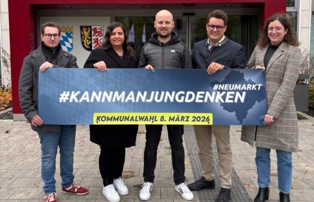 ...
Laut Dorr sind sogar Social-Media-Aktivitäten von JU-Kandidierenden überprüft worden, diverse vergebene „Likes“ hätten zurückgenommen werden müssen. 
...
mittelbayerische.de/lokales/landkr…

#CSU #Neumarkt