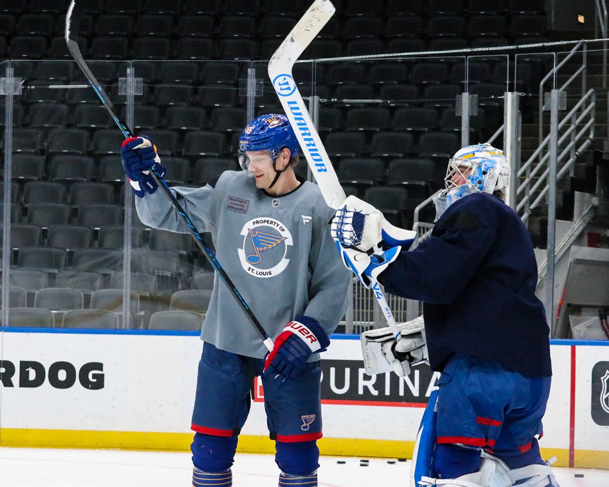 StLouisBlues's tweet image. imagine being 6'6" and having to duck because your goalie is 6'5"