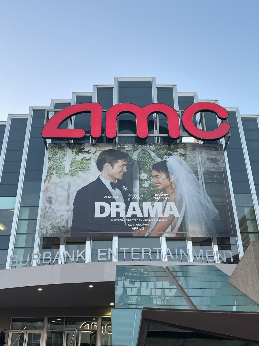 Courtney Howard tweet media