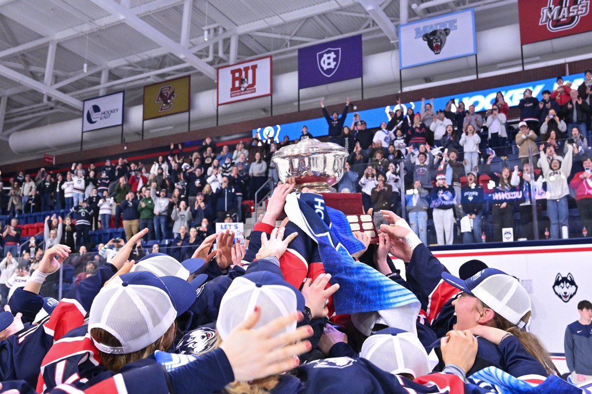 UConn Women's Hockey tweet media