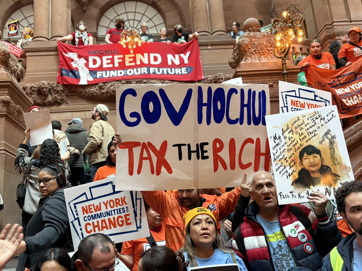 Emily Gallagher tweet media