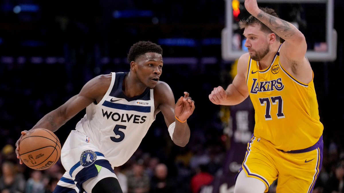 Hoje temos duelo quente na NBA🔥🏀

Lakers (5° CO) x Timberwolves (3° CO) na Crypto.comArena, jogo que opõe Luka Dončić e Anthony Edwards, jogadores que atualmente disputam pelo MVP, 6° e 7° classificados, respectivamente.