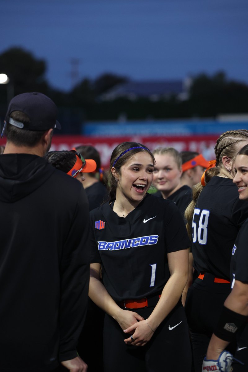 Boise State Softball tweet media