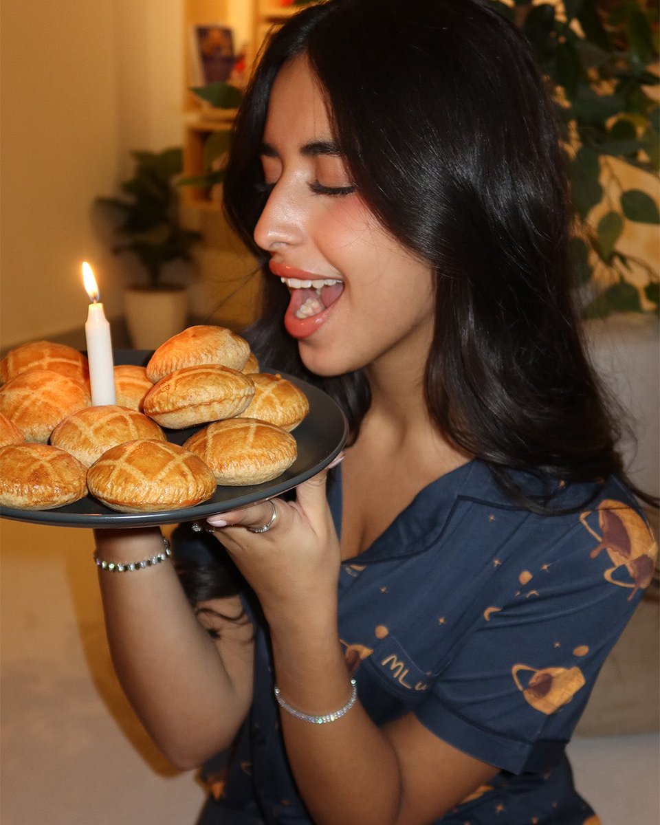 شراريب ميلو tweet media