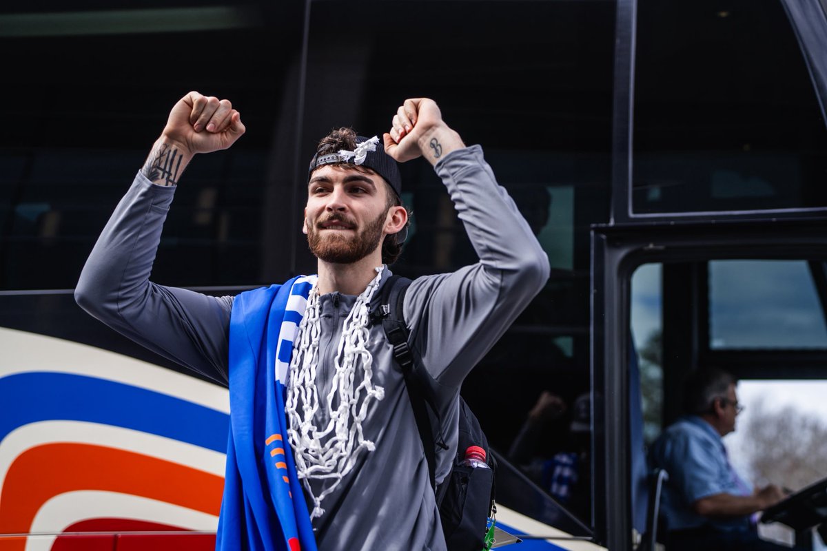 Furman Paladins tweet media