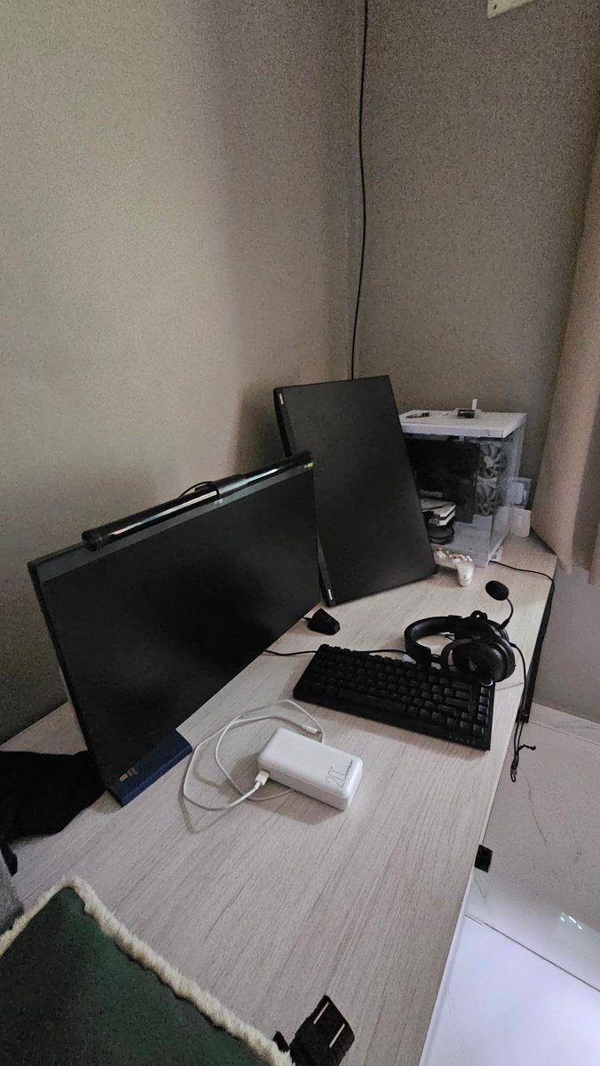 Felipe sem i tweet media