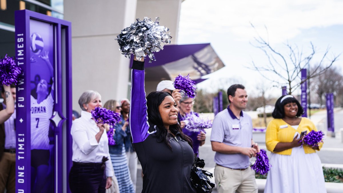 Furman Paladins tweet media