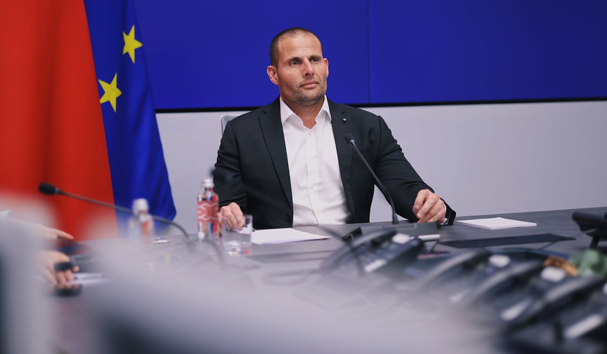 Robert Abela tweet media