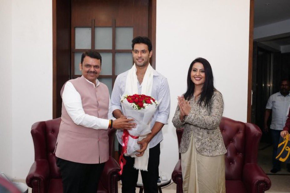 Mufaddal Vohra tweet media