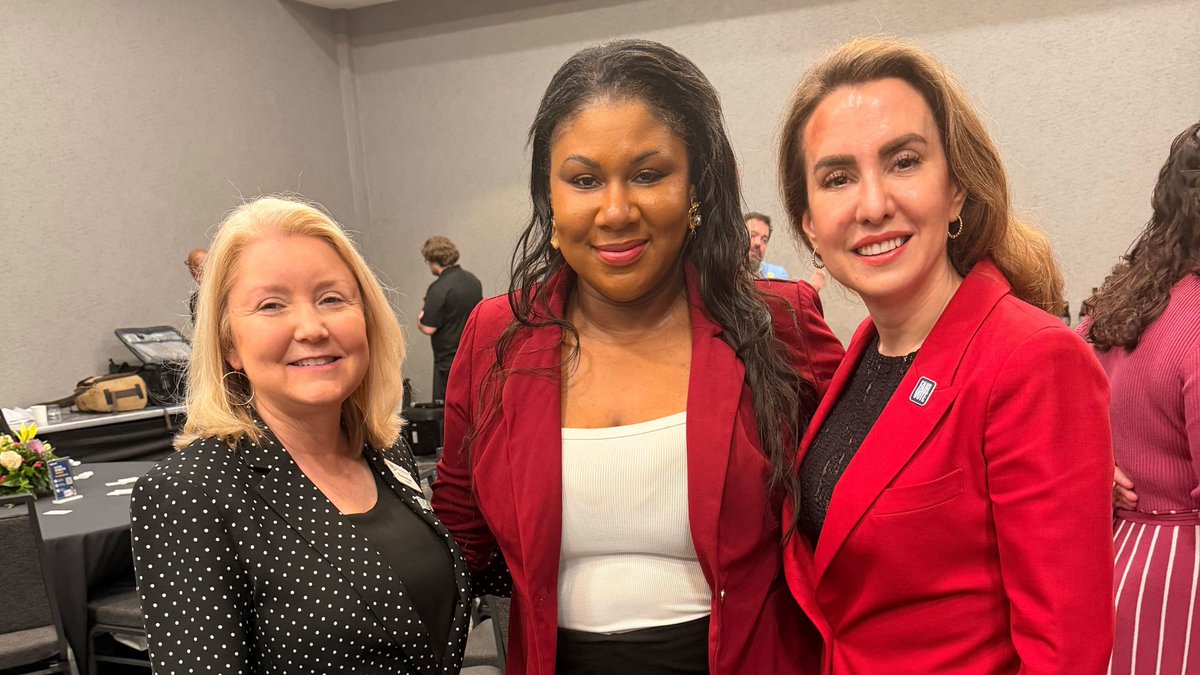 Meredith Sumpter tweet media