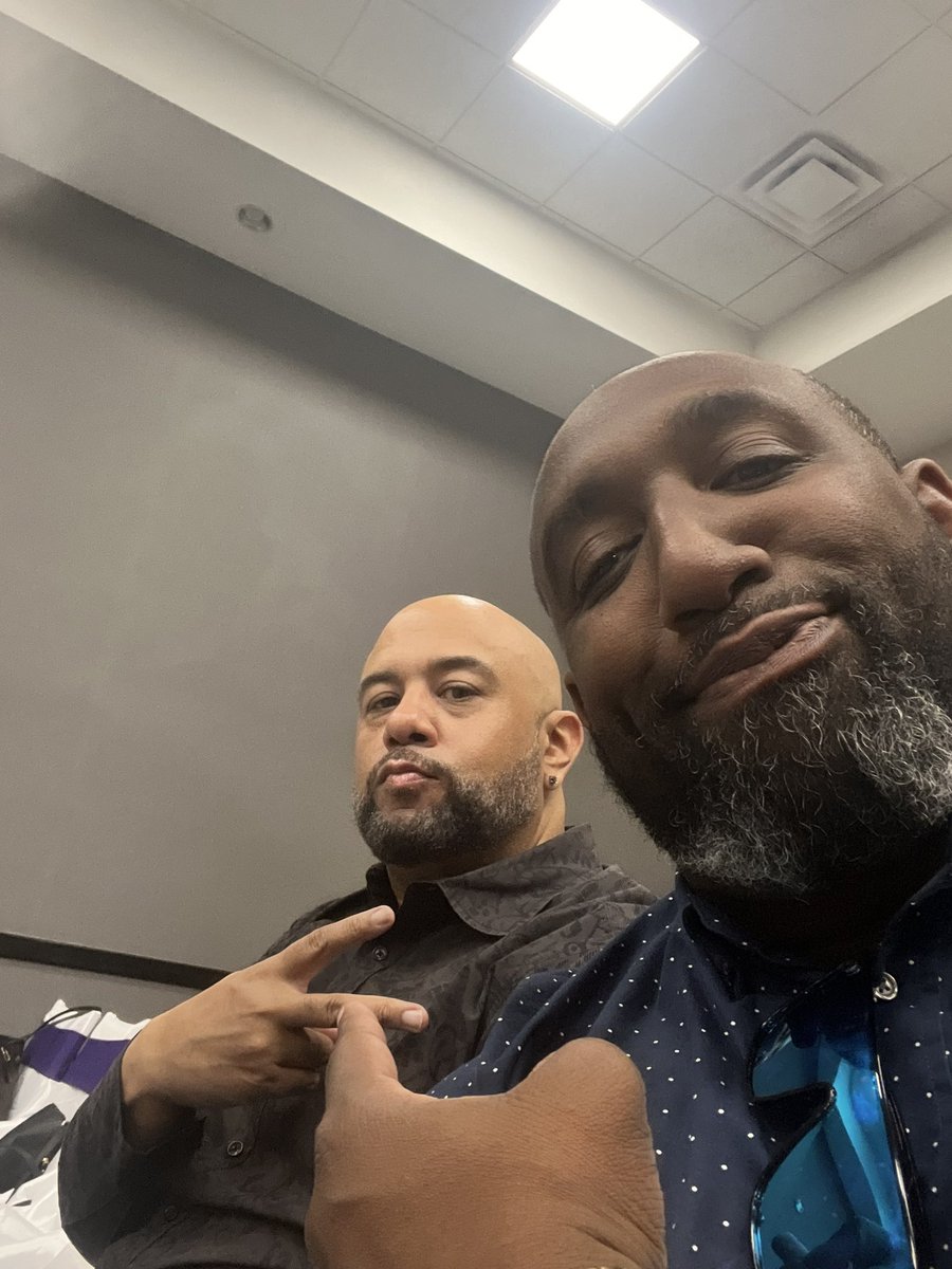 Coach Sean Freeman tweet media