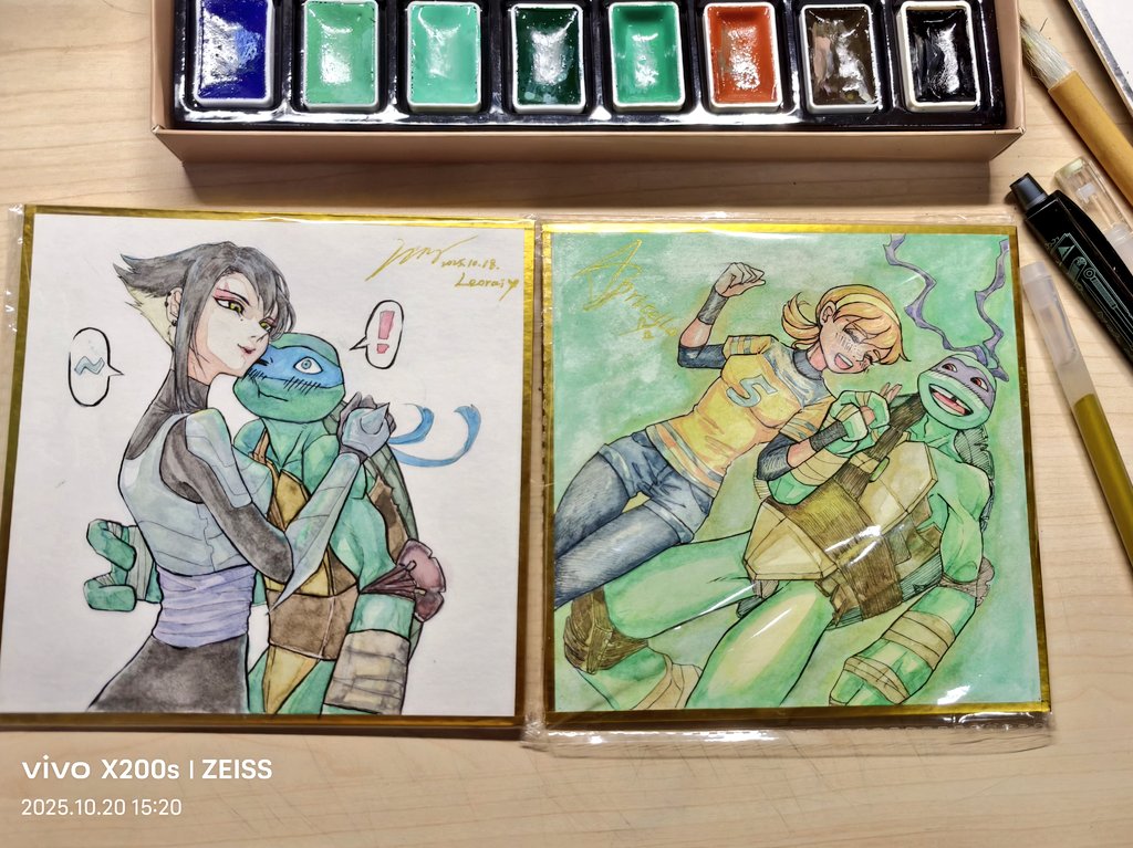 Leorai99999's tweet image. These two paintings were given to my friends back then. I'm not very skilled at using watercolor paints, so the coloring was very ugly. However, my friends loved them very much. I love my friends…🥺💙🖤💜💛 #apritello #leorai