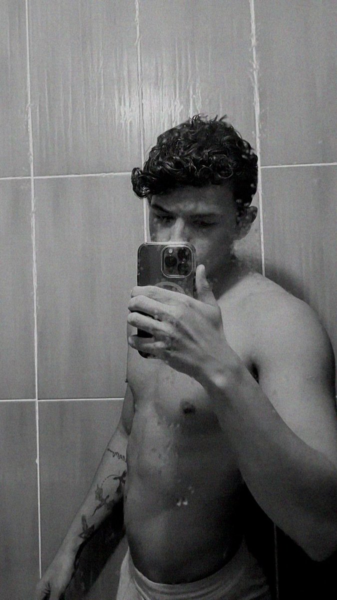 Angel Fernández tweet media