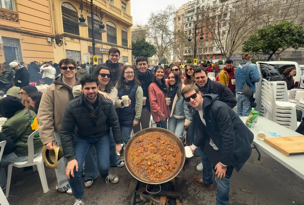 LO RAT PENAT tweet media