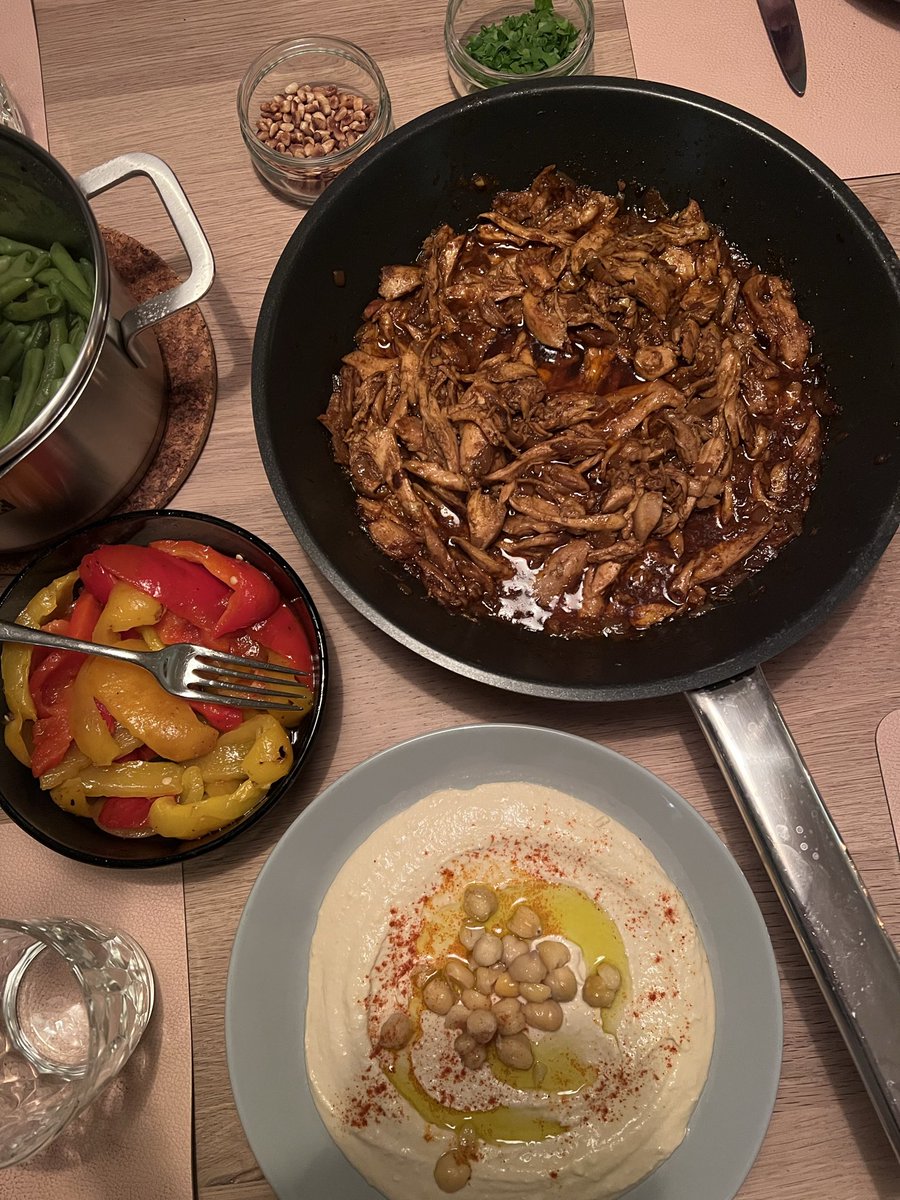 Hellen Dankers tweet media