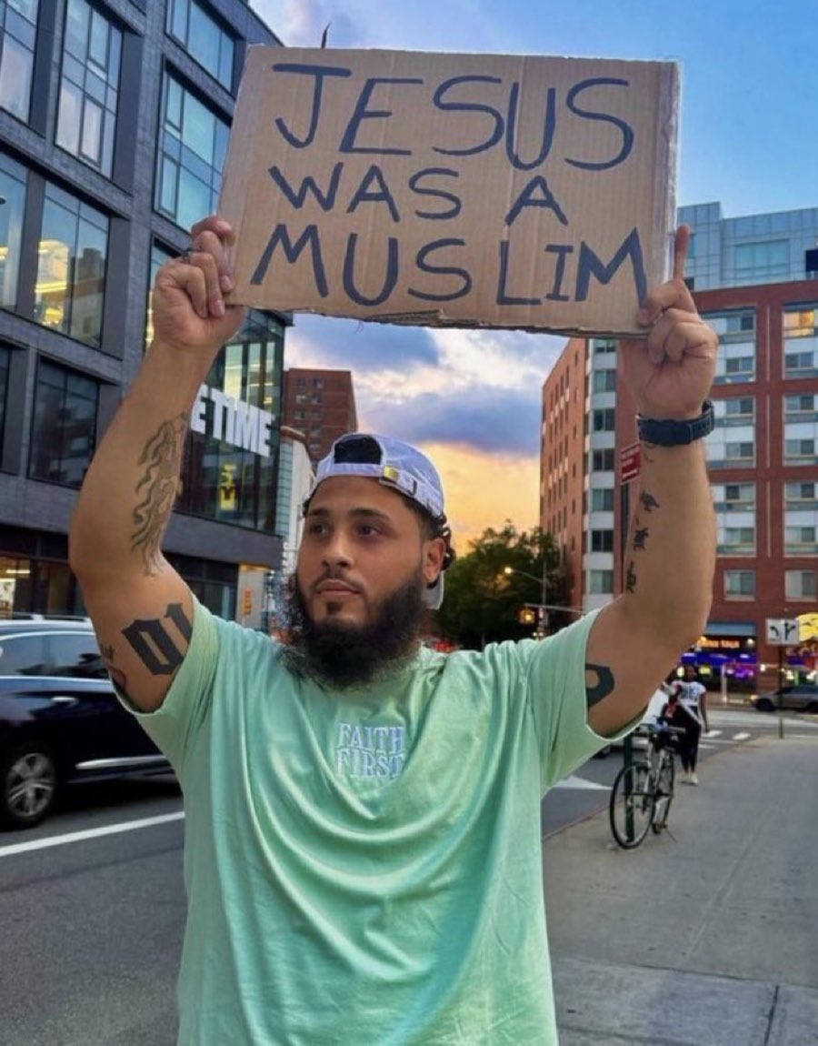 SaltyGoat tweet media