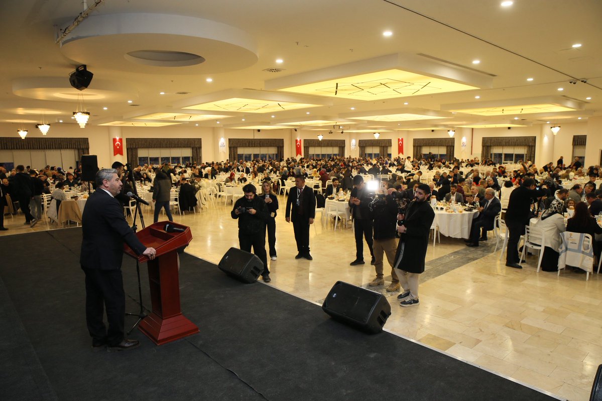 BİZİM HİKAYEMİZDE VEFA VAR 
BİZİM HİKAYEMİZDE KARDEŞLİK VAR. 

Vefa İftarımız Milletvekillerimiz Sn. <a href="/kurtcancelebi/">Kurtcan Çelebi</a> ,Sn. @ahmetfethanbaykoc , @osmangokcek_ , @orhanyegin6 MKYK Üyemiz Sn.Mürsel Çavdar ,İl Yönetim Kurulu Üyelerimiz Sn. <a href="/s_arslanargun/">Soner Arslanargun</a> , <a href="/sibelcngiz/">Sibel Cengiz</a> , <a href="/kubrahrz/">Kübra Horuz</a>