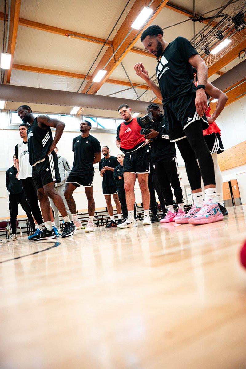 London Lions Basketball tweet media