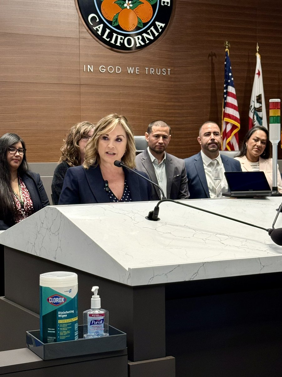 ochealth's tweet image. Recognizing Social Work Month this morning and celebrating our incredible social workers with a special resolution from @OCGovCA. This year’s theme, Social Workers: Uplift. Defend. Transform., reflects their deep commitment to humanity.

#SocialWorkMonth2026 #OrangeCountyCA