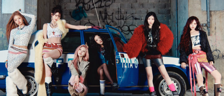 AboutMusicYT's tweet photo. Biggest songs by kpop groups globally this week (via Billboard Global 200):

1. BLACKPINK - Go
2. BLACKPINK - Jump
3. Hearts2Hearts - Rude!
4. BLACKPINK - Champion
5. IVE - Bang Bang
6. BLACKPINK - Me and My https://t.co/zDghlQ0gHY