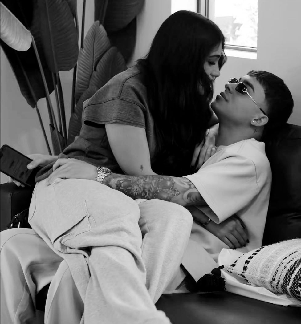 algo a mi me sigue diciendo que no es el final…
llámenme loca, ciega, aferrada…

pero tengo el mismo feeling que sentía cuando estaban en la casa que ni se veían… esto no está terminado, aquí todavía queda muuuucha historia😭💖🚀…

guarden esto…
#NadieComoNosotros