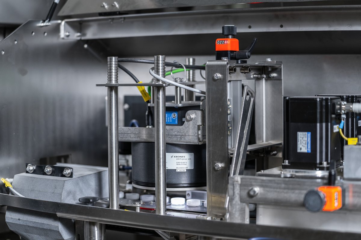 KronesAG's tweet image. Our favourite kind of cascade! 🌊

If you change a letter you will get the real name of this part of our machine! 😉

⬇️Tell us if you got it!⬇️

#Krones #KronesAG