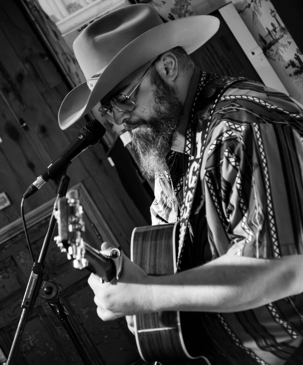 Ags Connolly tweet media