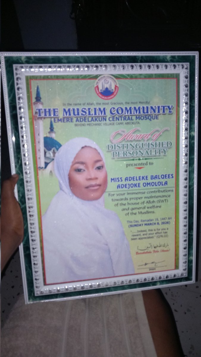 ÁDĒJỌƘẸ ỌMỌÒṢĒ PÀRỌ tweet media