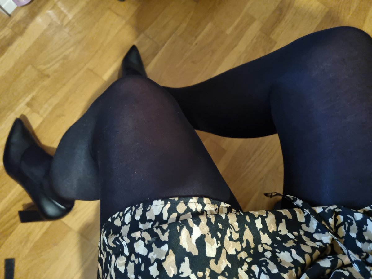 Sissy Hostess tweet media