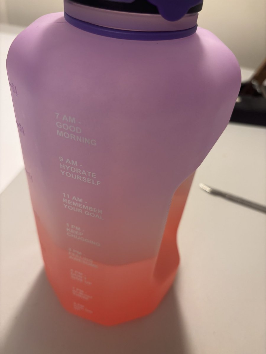 Michelle Thompson 💎🟥 tweet media