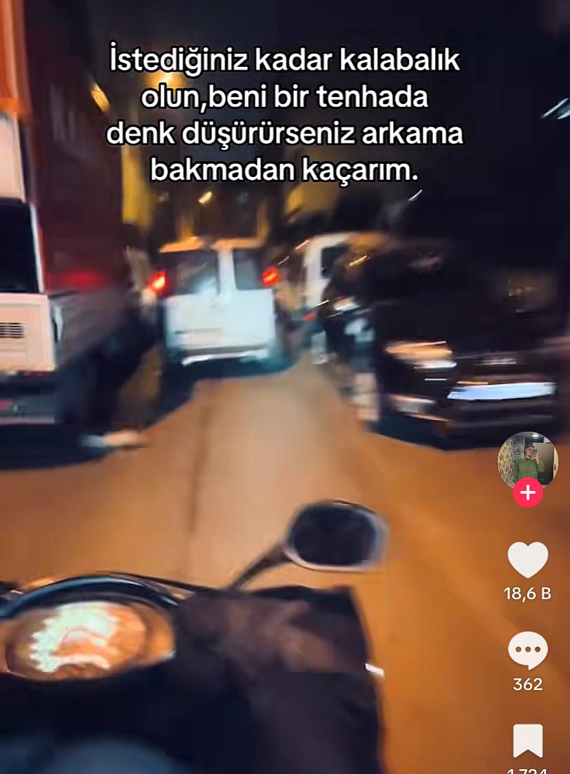 erkeklerin tatli ve komik oldugu tek akim