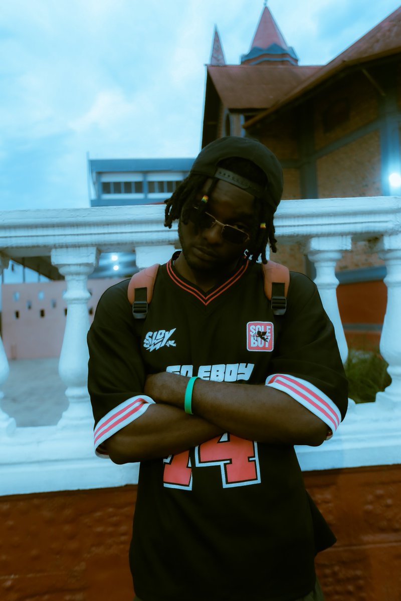 crownlord_'s tweet photo. “Only one” visualizer out soon.🎵🎥🎥🎥🎵 https://t.co/2Ipf3cTAf4
