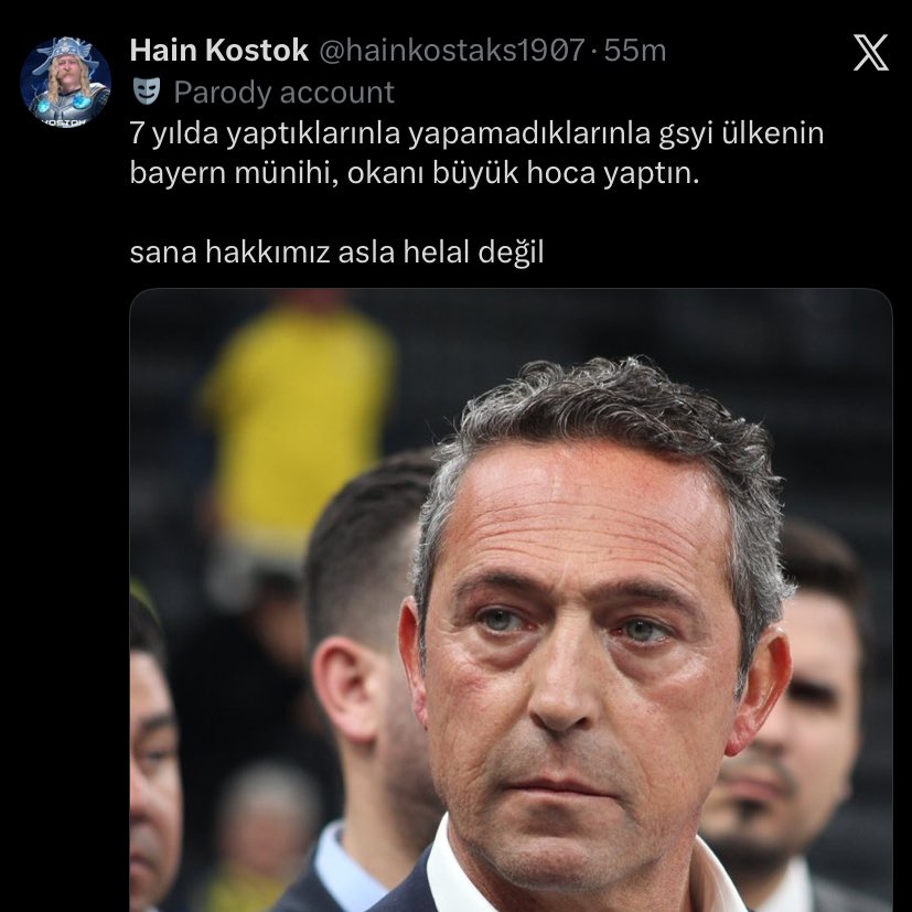 Sözde Fenerbahçeli geçinen, aslında kimin değirmenine su taşıdığı belli olan o malum fenomen tayfası yine görev başında.

Rakip Liverpool karşısında öne geçer geçmez düğmeye basılmış gibi Ali Koç'a saldırmaya başladılar.

Yıllardır kaynağı belirsiz paralarla, gizli sponsorlarla