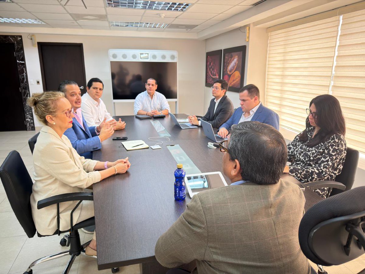 Clúster Bananero del Ecuador tweet media