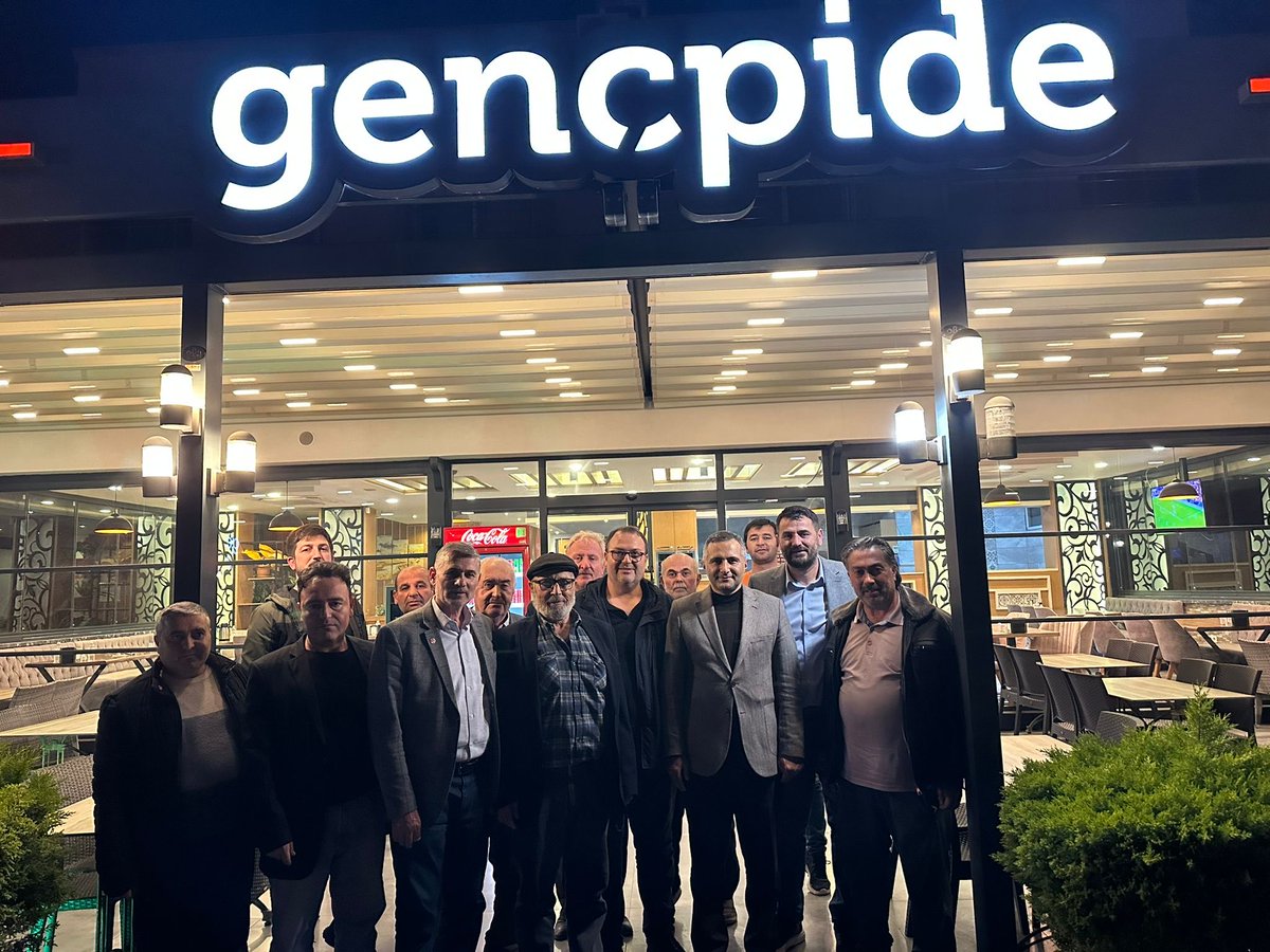Menderes ilçe yönetimi ile iftar yaptık. Bir yeni üye yaptık.